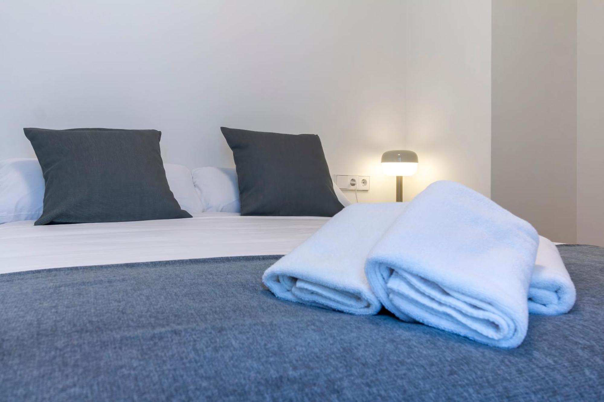 Alohamundi Puerta Osario II Appartement Sevilla Buitenkant foto